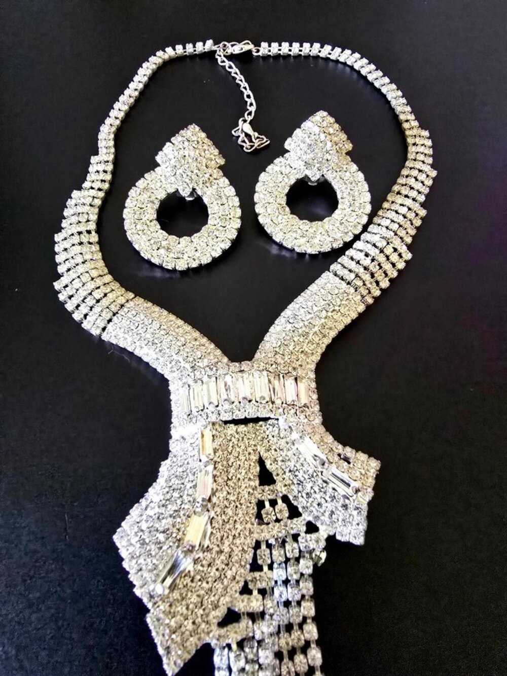 Lg Rhinestone Fringe Necklace & Earrings Silver Tone Statement Waterfall